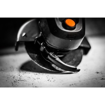 AGM1061S Haakse slijper 900W - 125mm