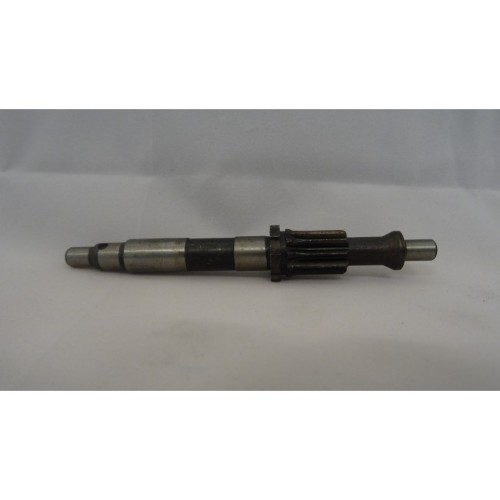 700189 Gear spindle