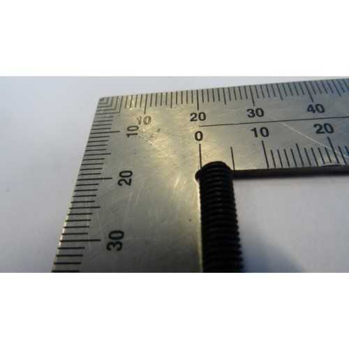 407664 Bolt